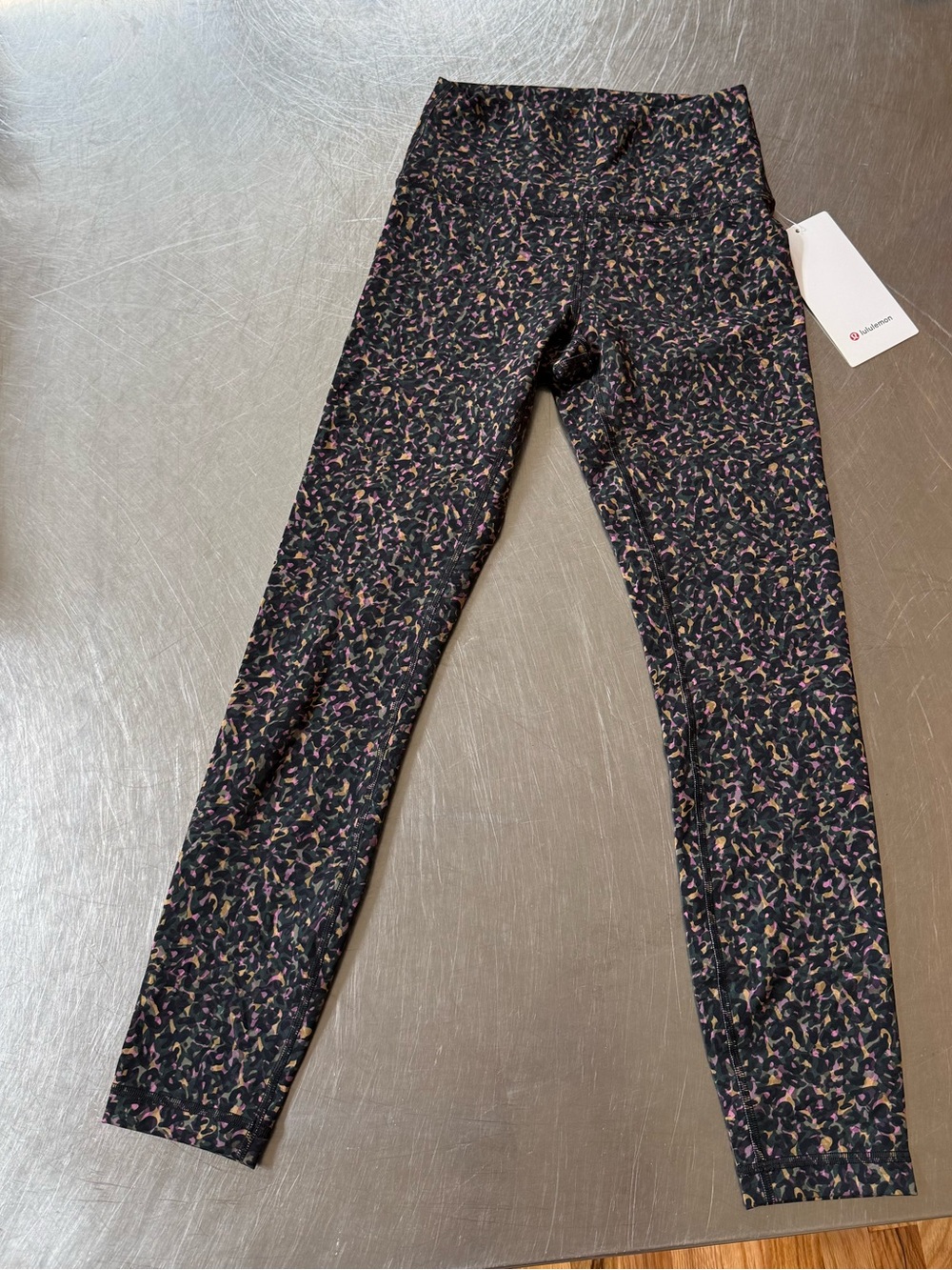 lululemon athletica Wunder Train HR Confetti Print NWT 6